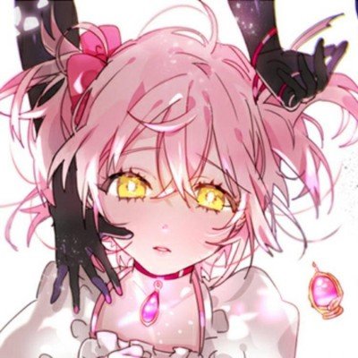 提车第1天开沟里女子淡定合影